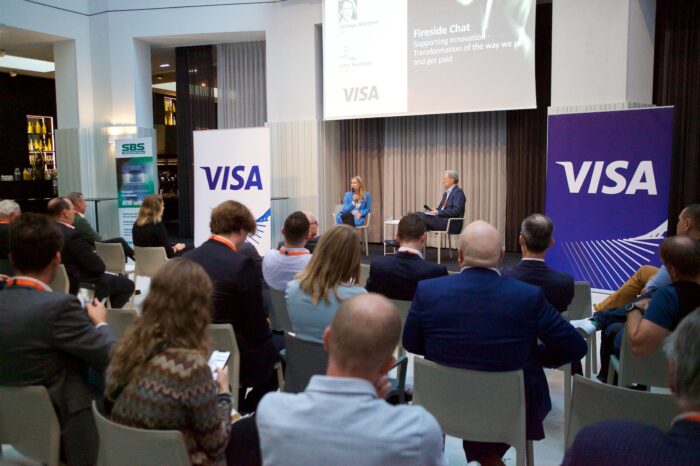 Pressemeldung: ForumF Konferenz 2022 „Finance Marketing Benchmark 2022“